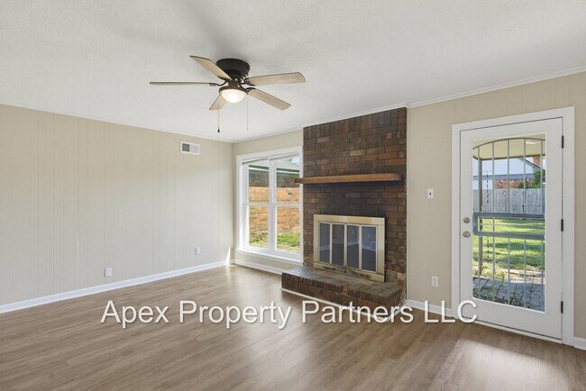 Building Photo - 2472 Boysenberry St