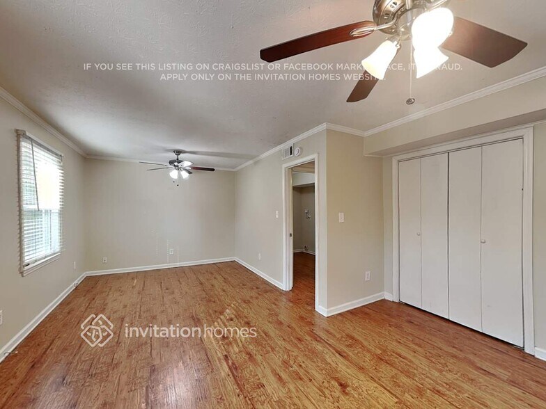 Building Photo - 2354 Shadowood Dr SW