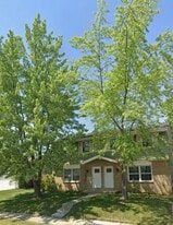 Building Photo - 8622 Westbrook Dr