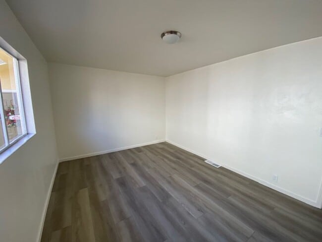 Building Photo - 284-286 Junipero