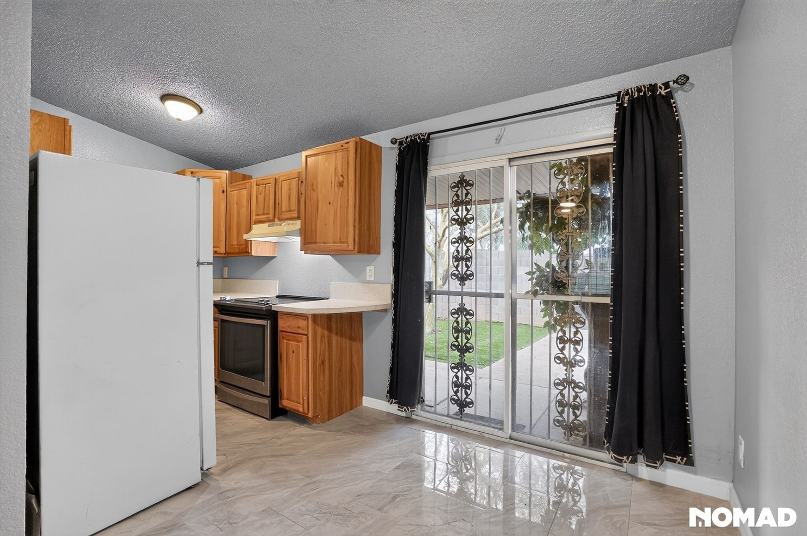 Building Photo - 3645 N 69th Ave