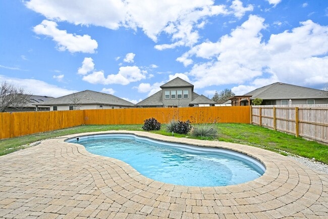 Building Photo - 934 Avery Pkwy