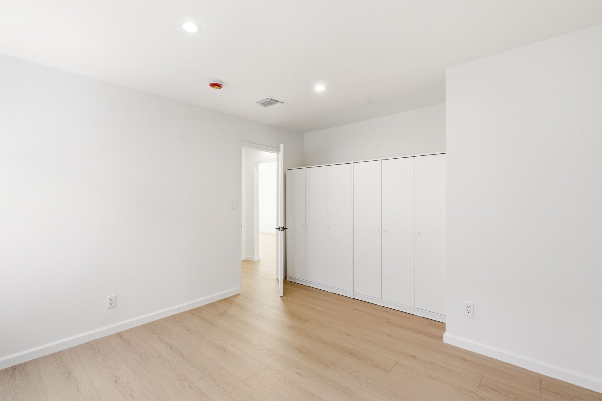 Building Photo - 4360 Alla Rd