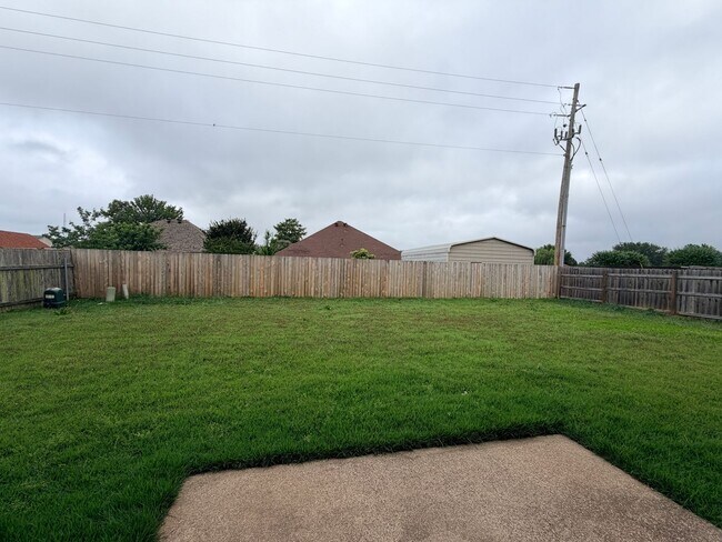 Building Photo - SOUTH BOSSIER CLOSE TO BARKSDALE AIR FORCE BASE...