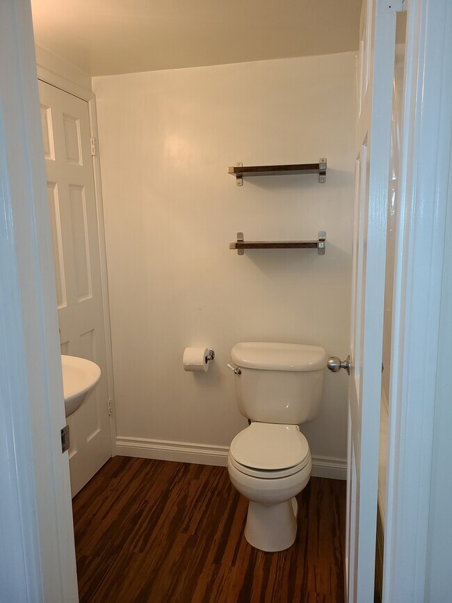 Building Photo - 14651 Huston St