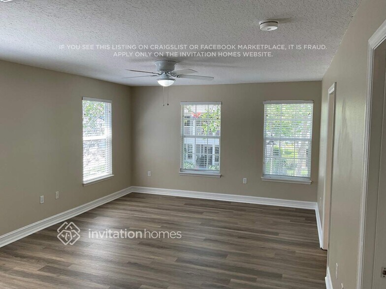 Building Photo - 6937 Beargrass Rd