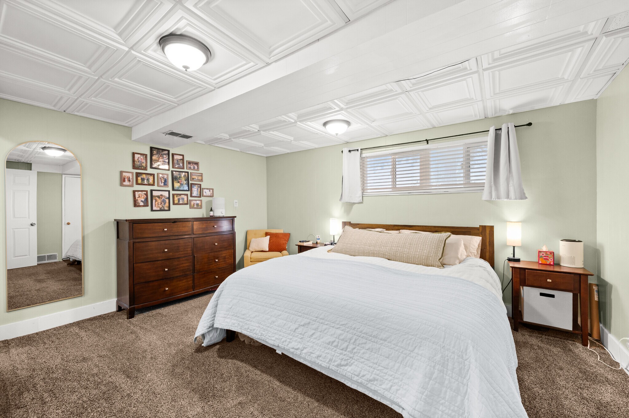 Building Photo - 8916 S 1240 E