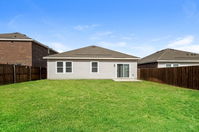 Building Photo - Crestridge Meadows