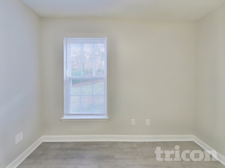 Building Photo - 1027 Alston Hill Dr