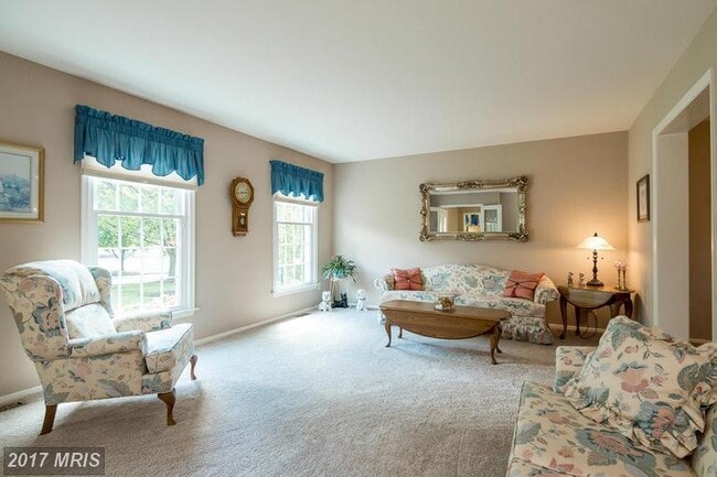 Building Photo - 3715 Valerie Carol Ct