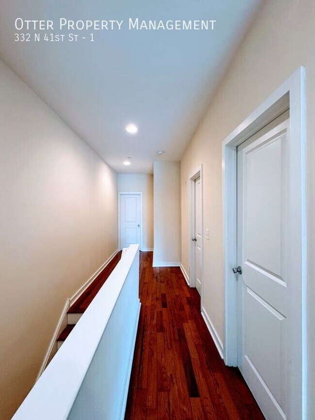 Building Photo - 332 N 41st St