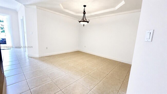 Building Photo - 8102 SW 118th Pl