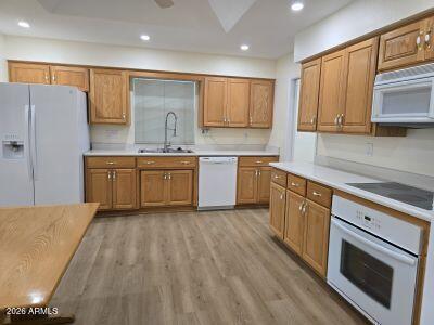 Building Photo - 4423 E Catalina Ave