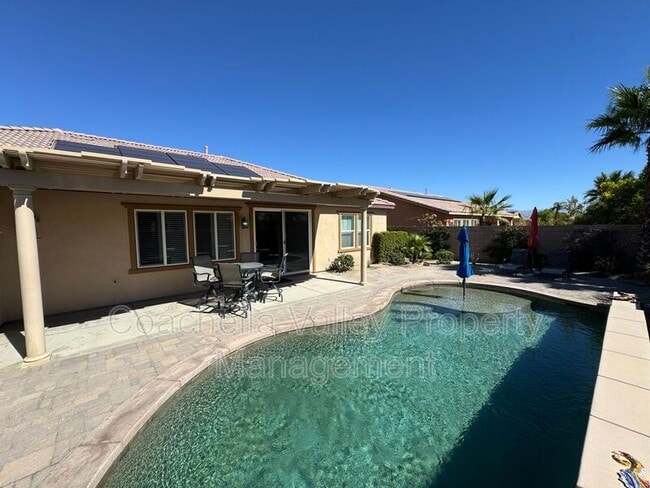 Building Photo - 74049 Kingston Ct W