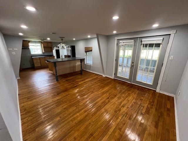 Building Photo - 1621 Bayou Dr