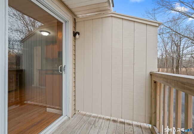 Building Photo - 92 Cynthia Ln