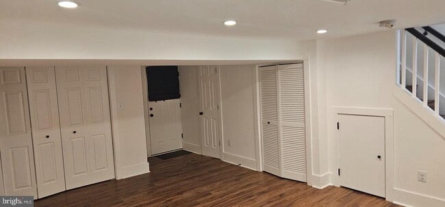 Building Photo - 3326 12th St SE