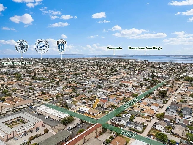 Building Photo - 1336 Grove Ave