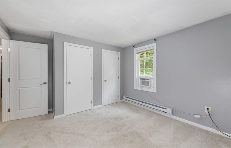 Building Photo - 33 Plaza Village Rd