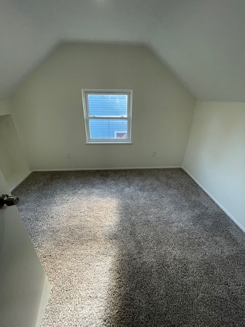 Building Photo - Newly renovated 4 bedroom 1.5 bath  Home i...