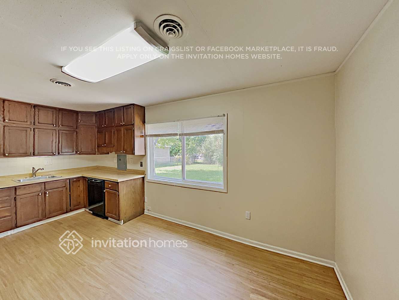 Building Photo - 202 Mayfield Dr