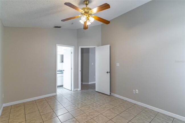 Building Photo - 206 Panorama Dr