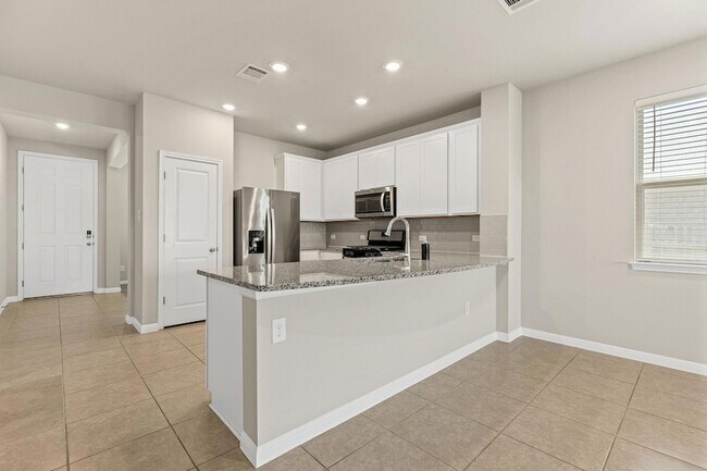 Building Photo - 13508 Rosebud Isle Dr