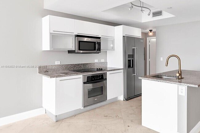 Building Photo - 888 Biscayne Blvd