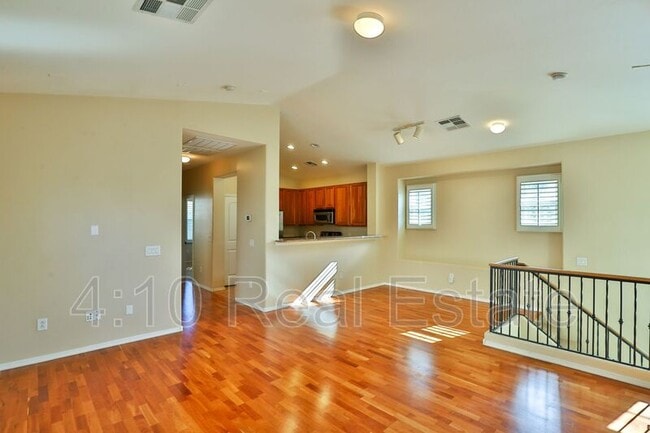 Building Photo - 4175 E Jasper Dr