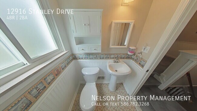 Building Photo - 12916 Stanley Dr