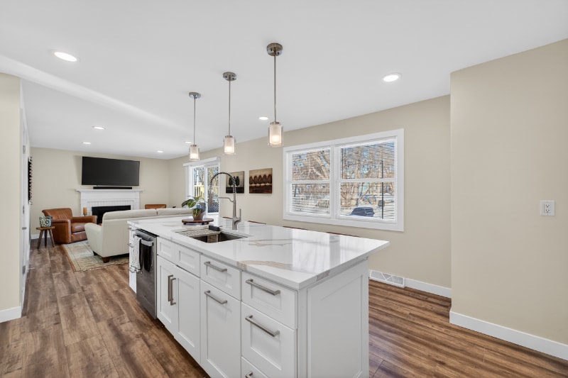 Building Photo - 7104 Park Shores Ct