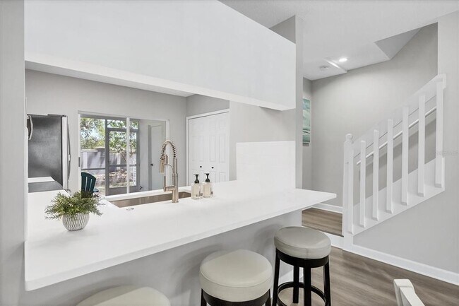 Building Photo - 4688 Sabal Key Dr