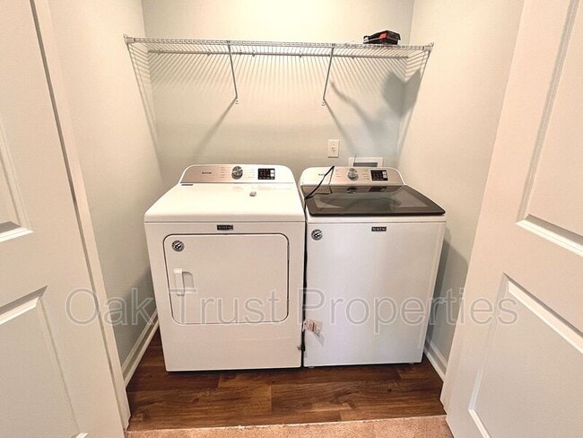 Building Photo - 129 Spencer Cir