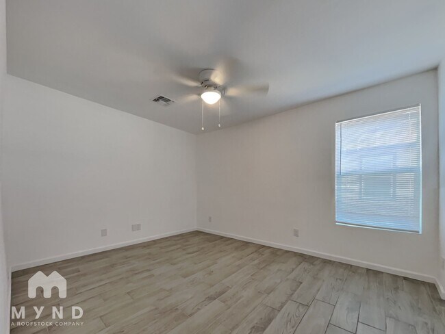 Building Photo - 6649 W Ocotillo Rd