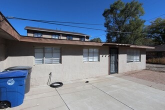 Building Photo - Bright 3-Bedroom Single-Level Duplex with Garage | 1,166 Sq Ft | Convenient Flagstaff Location
