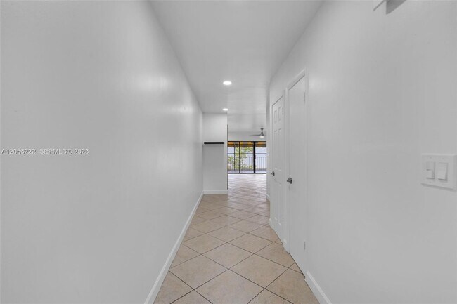 Building Photo - 6433 Windmill Gate Rd