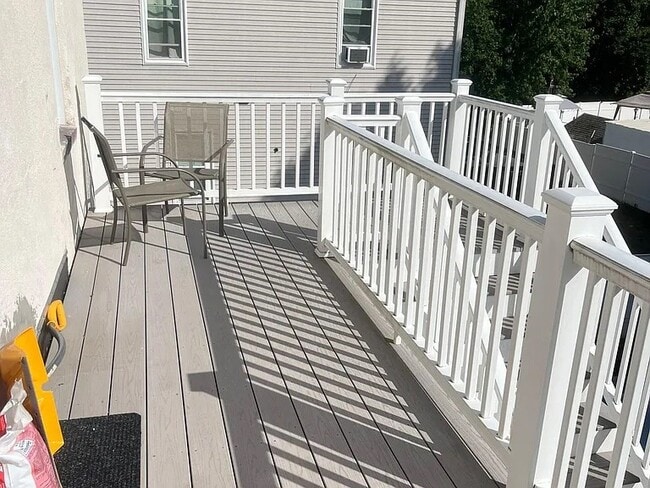 Building Photo - 65 Sturtevant Ave