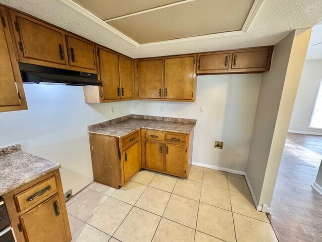 Building Photo - 6564 White Tail Lane