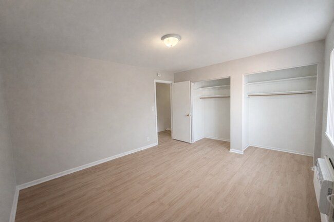 Building Photo - Newly Renovated 2 Bed, 1.5 Bath Townhome – Prime Location Near 28th Street