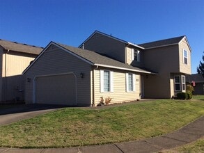 Building Photo - 938 Sagrada Cir N