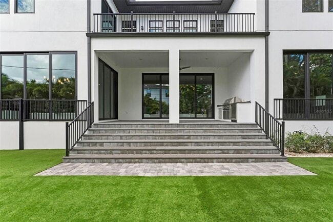 Building Photo - 481 W Davis Blvd