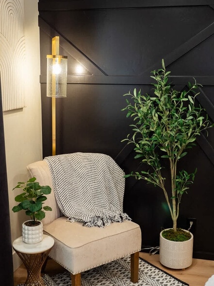 Building Photo - 3413 W Sunset Ave