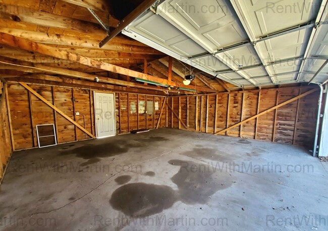 Building Photo - 500 Boston Ave