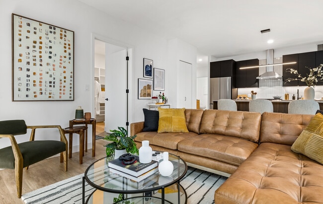 Building Photo - 218 E Grand Ave