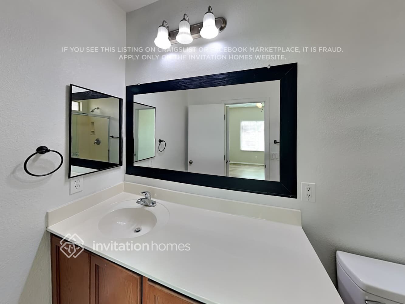 Building Photo - 19167 W Monroe St