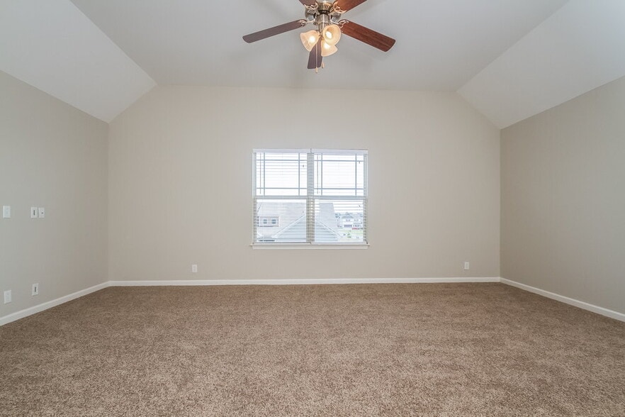 Building Photo - 3405 Whimsical Dr