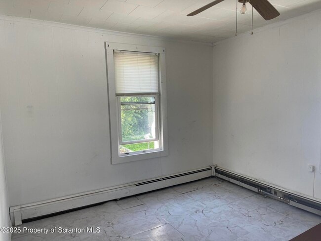Building Photo - 1729 Church Ave