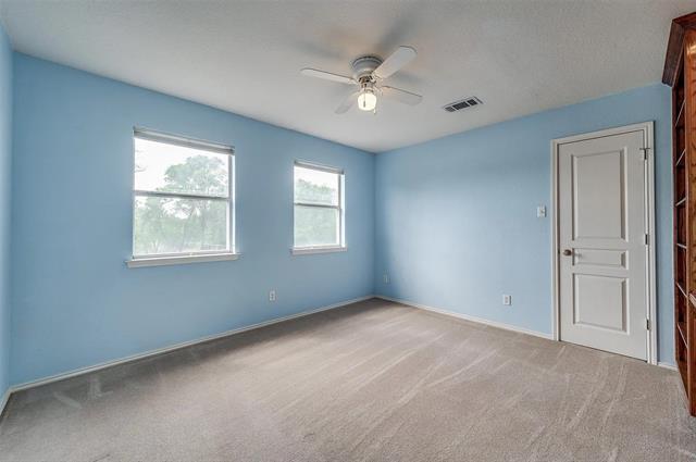 Building Photo - 10200 Zipper Rd