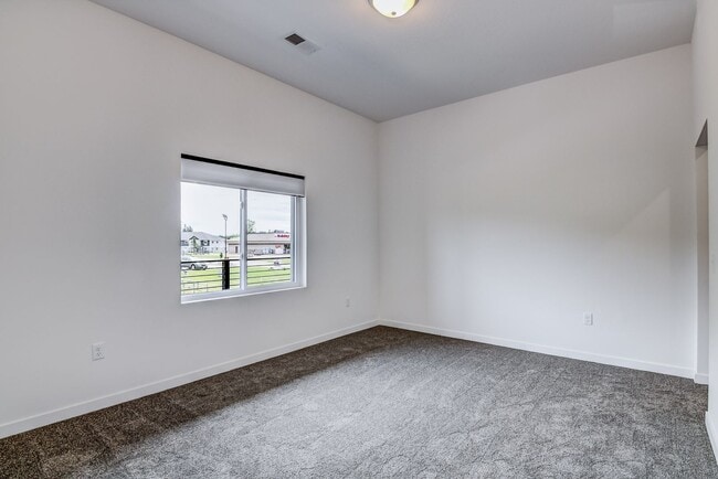 Interior Photo - 1270 3rd Street East