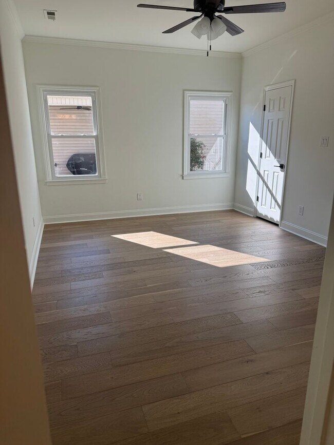 Building Photo - Charming Renovated 3BR/2BA | Cul-de-Sac | Move-In Ready